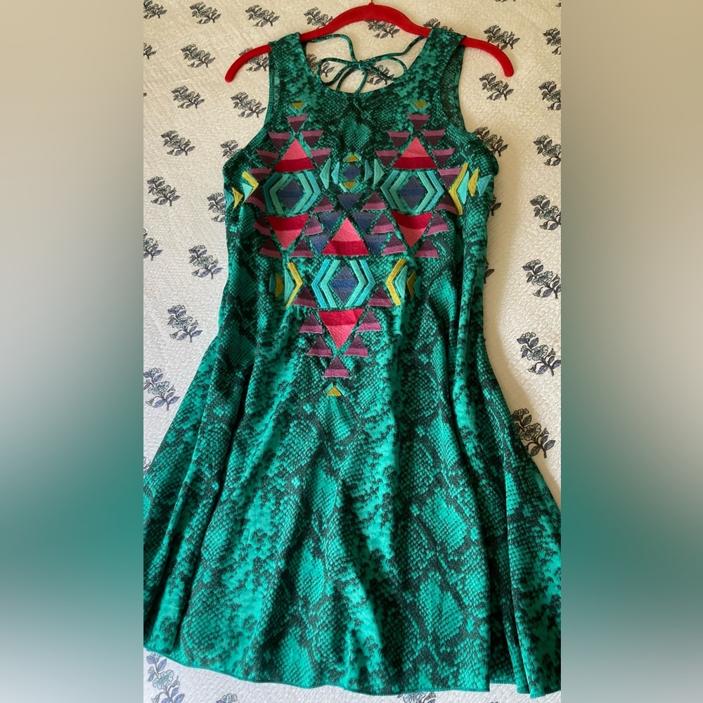Judith March Teal and Black Patterned